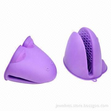 Heat- and Freeze-resistant Silicone Oven Mitt